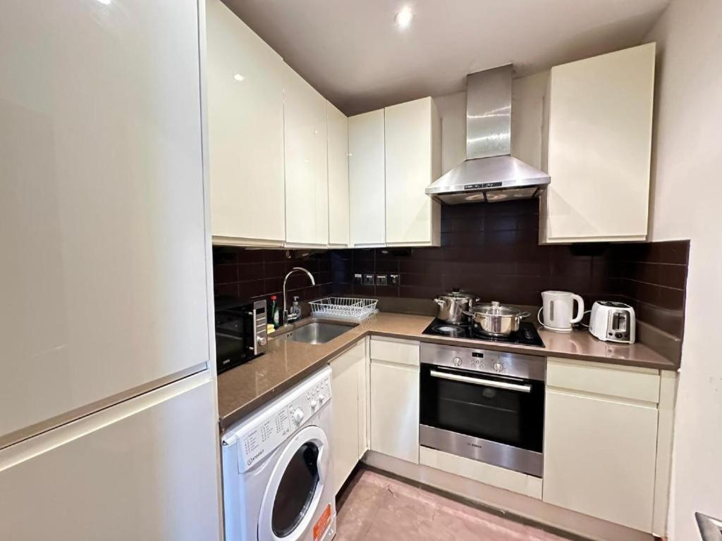 Apartment Marble Arch Beautiful Family