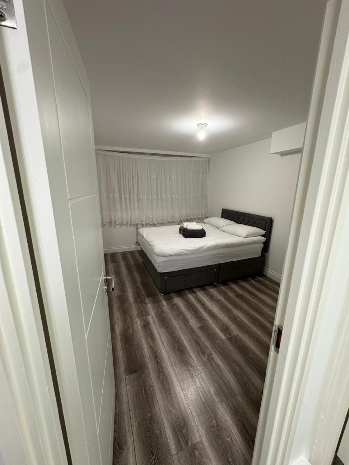 Betty Homes - Nearby Angel And Highbury Appartement Londen