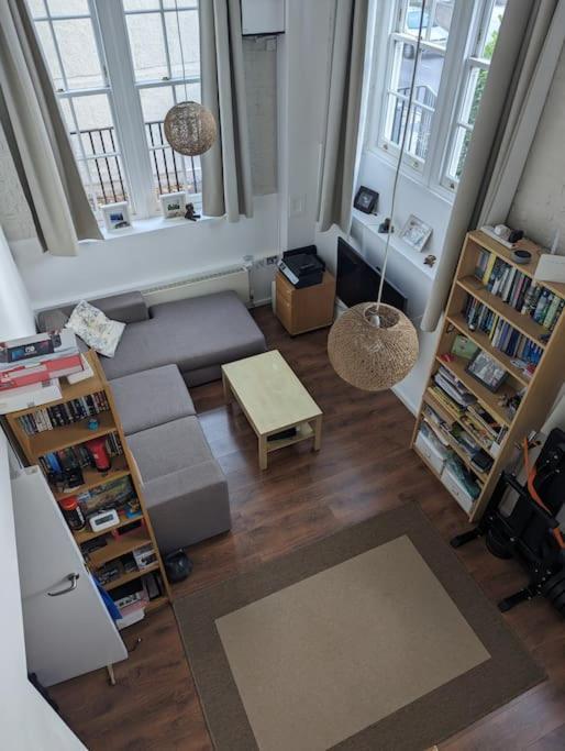 Lägenhet Bright And Spacious Victorian Conversion London