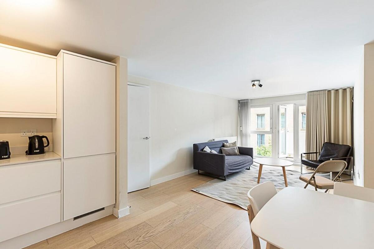 Apartment Relay Sleek In Belgravia