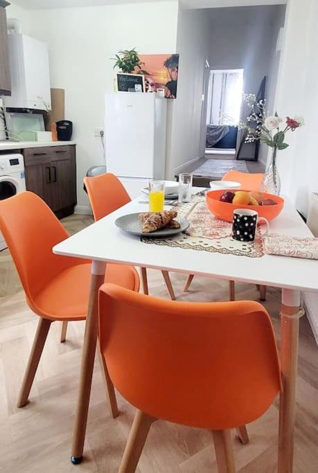 Apartment Lovely 2br Flat In London, Turnpike Lane N8 - Piccadilly Line London