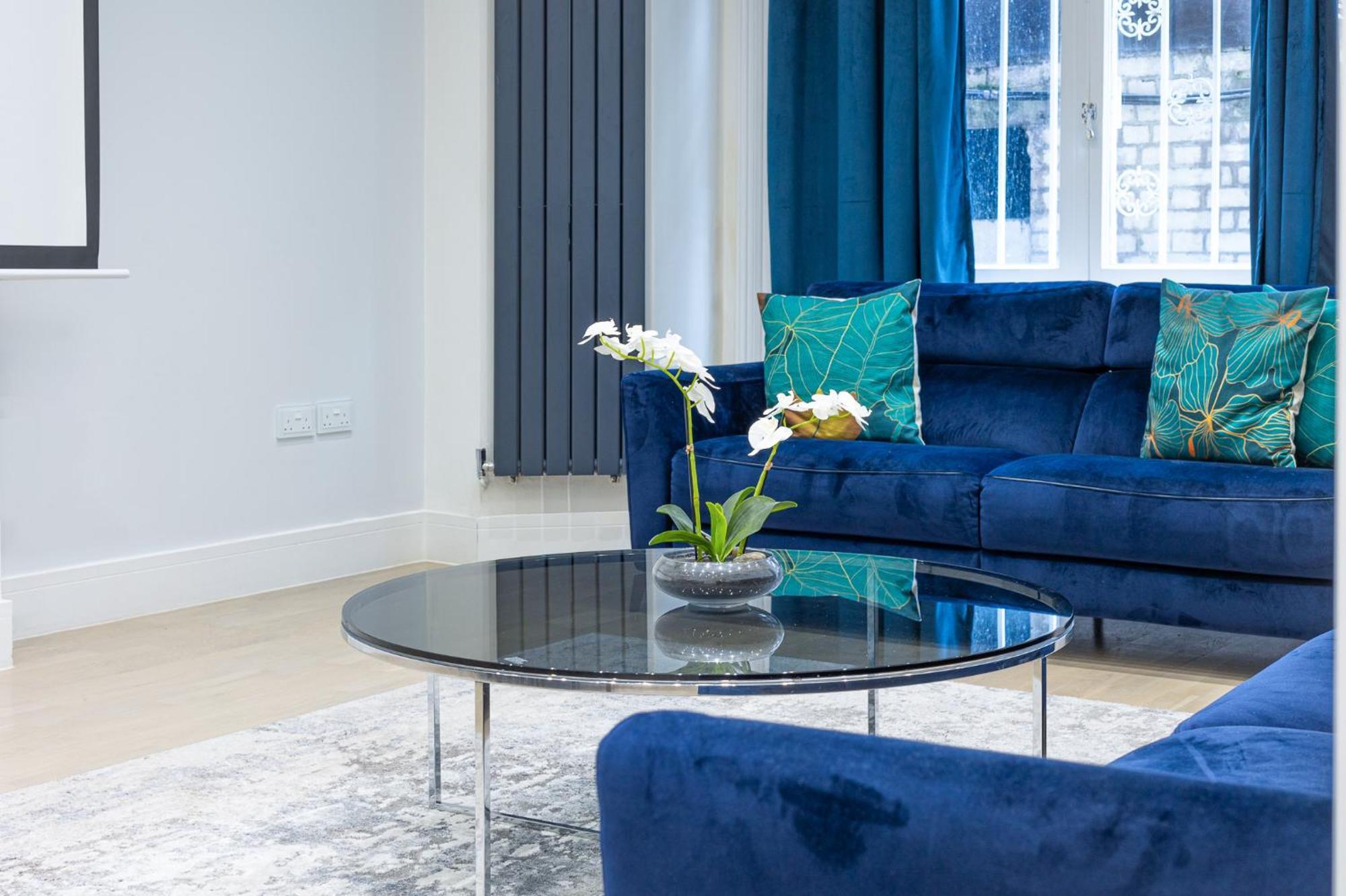 Modern 4 Bdr 3 Bth Minutes From Edgware Road Appartement
