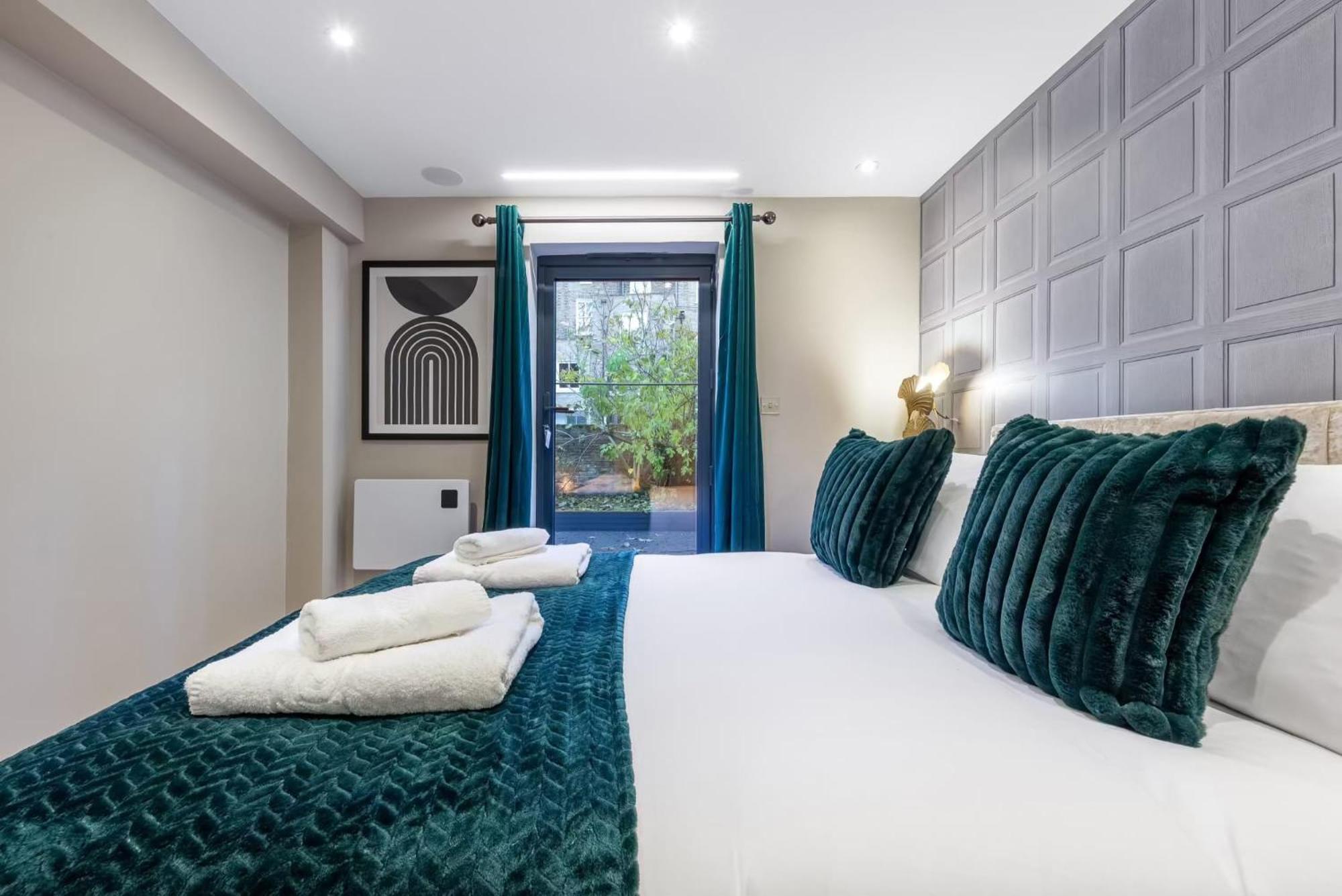 Sercasa - Abbey Road - St John's Wood Apartment London