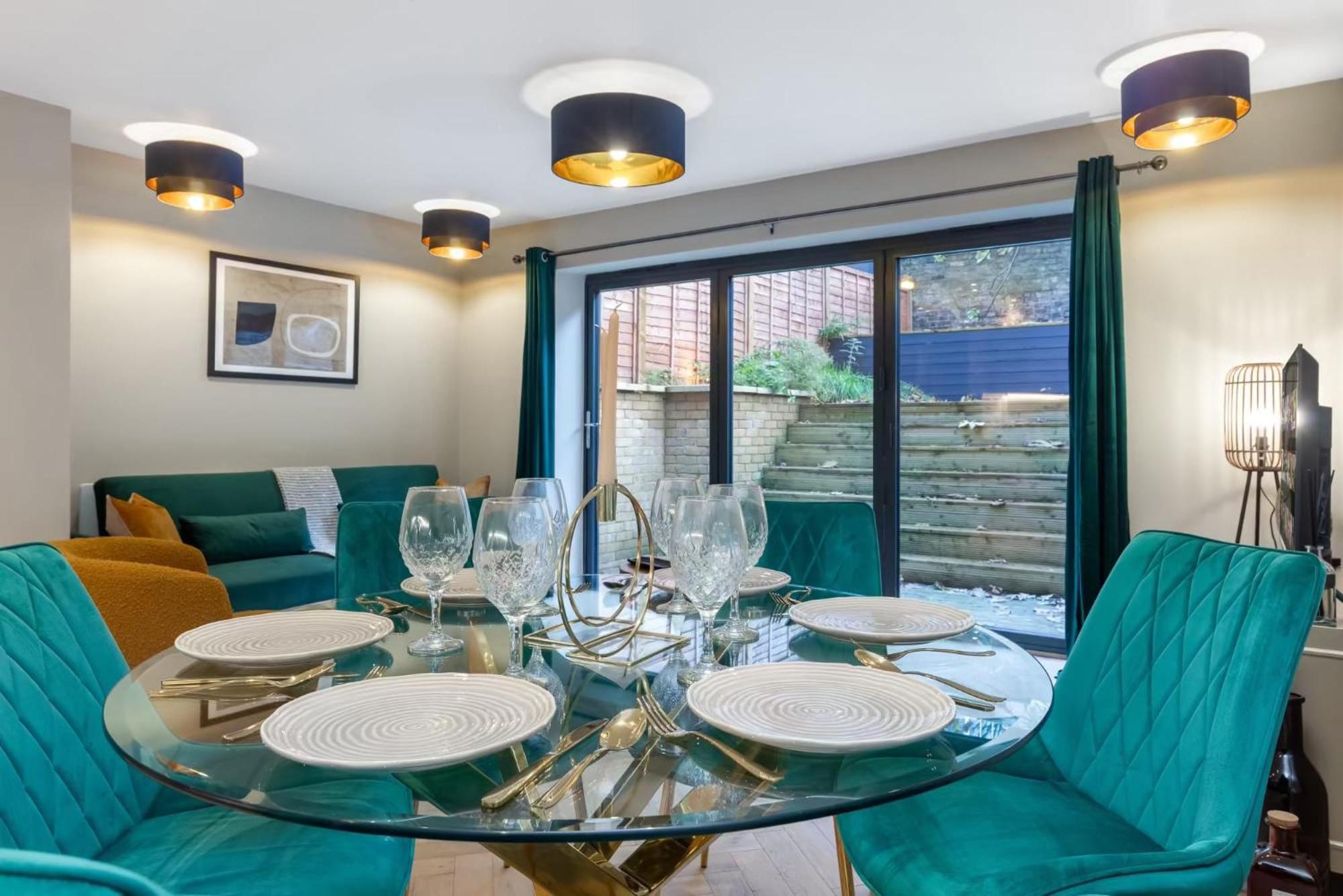 Sercasa - Abbey Road - St John's Wood Apartment