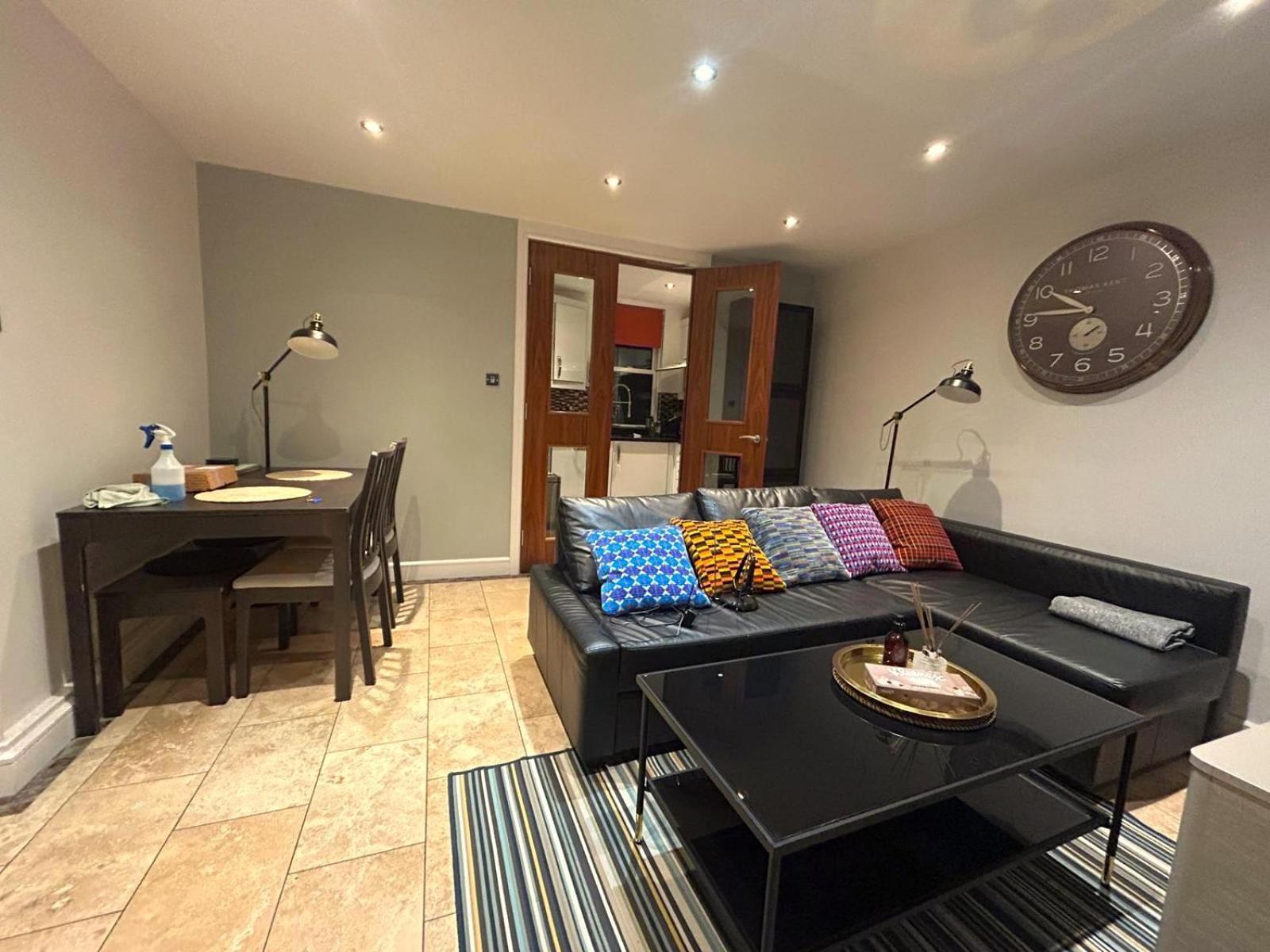 Lägenhet Clifton - Luxury 1 Bed Flat - 1 Min Walk To Tube *