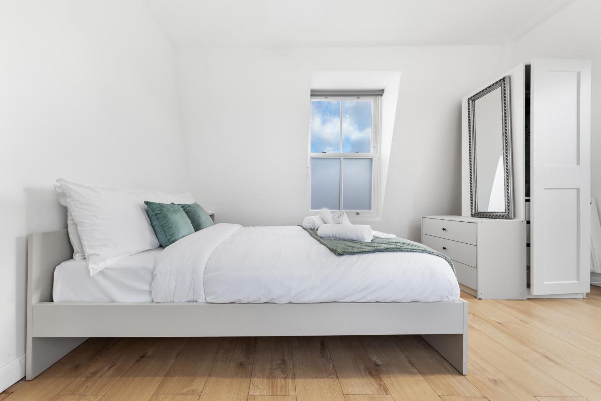 Appartement Chelsea Battersea & Private Rooftop Terrace Londen