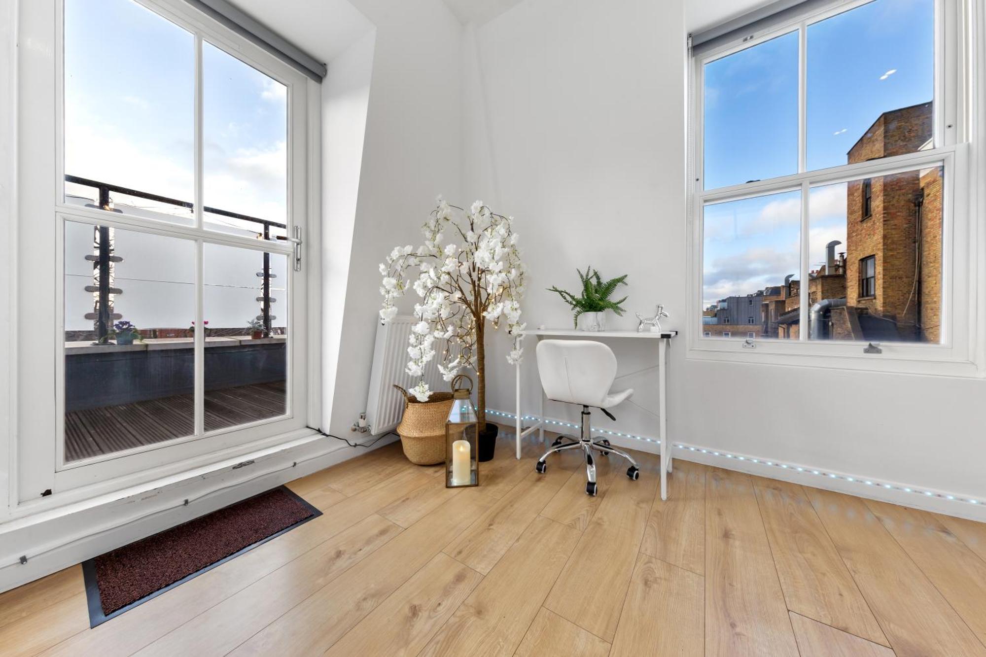 Chelsea Battersea & Private Rooftop Terrace Appartement