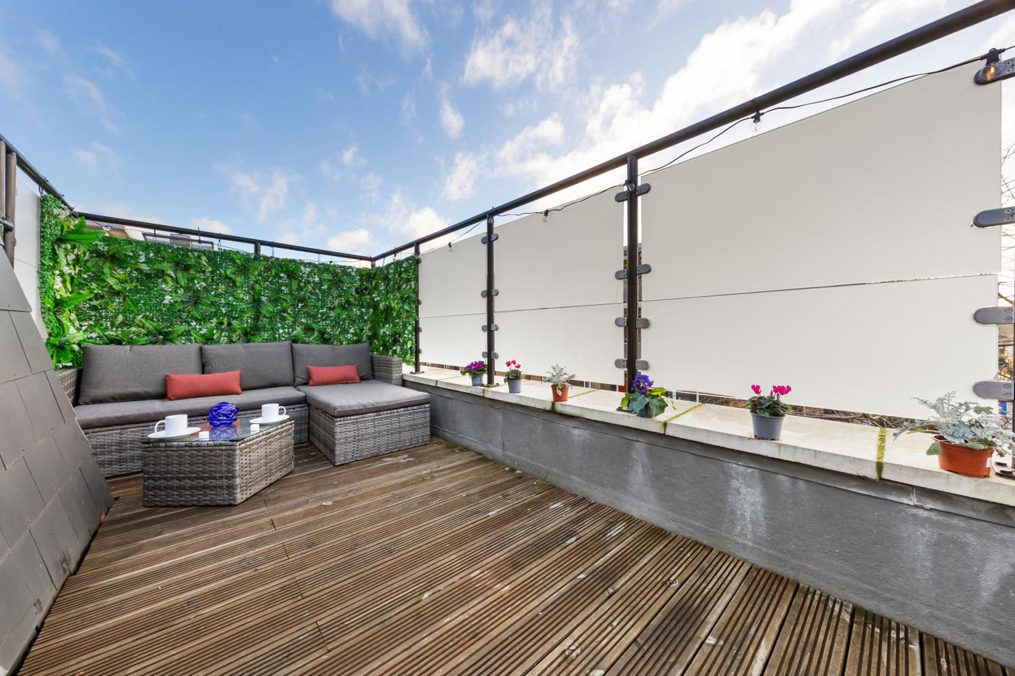 Appartement Chelsea Battersea & Private Rooftop Terrace Londen