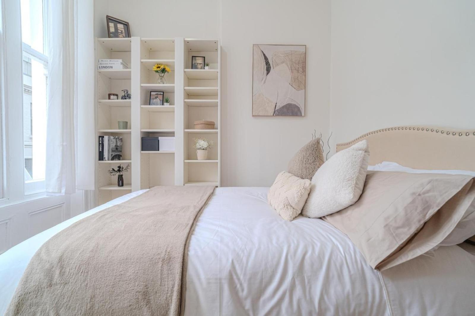 1-bed Flat In Kensington W8 Londra