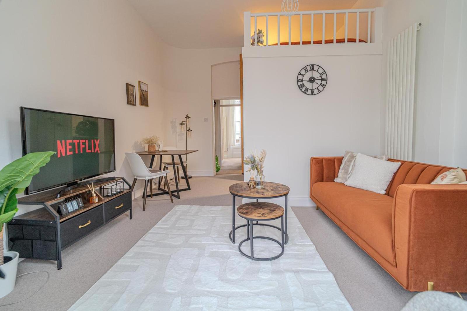 1-bed Flat In Kensington W8 Appartamento