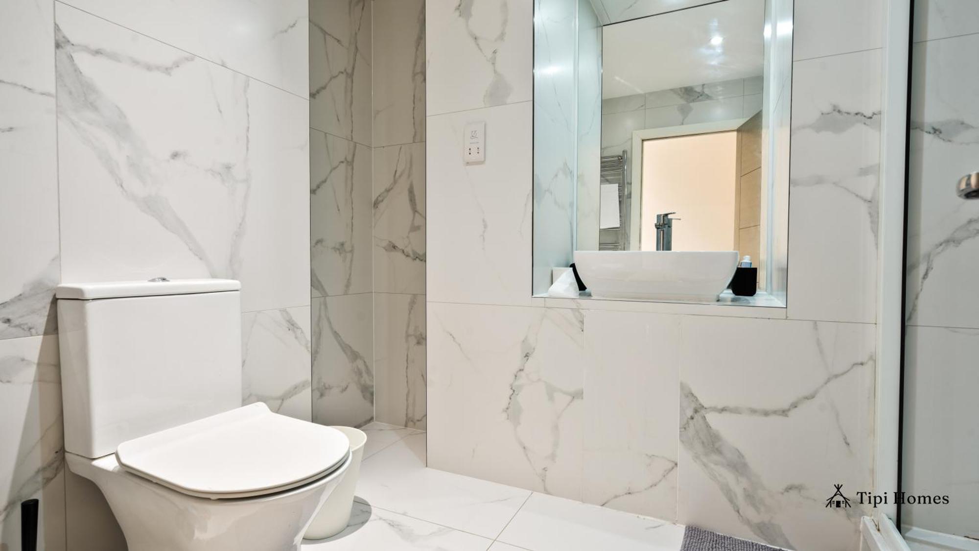 Lejlighed 2 Bed 2 Bath, Golders Green, Near