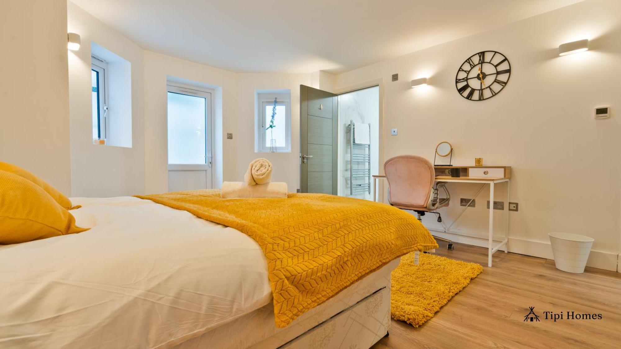 2 Bed 2 Bath, Golders Green, Near Lejlighed *