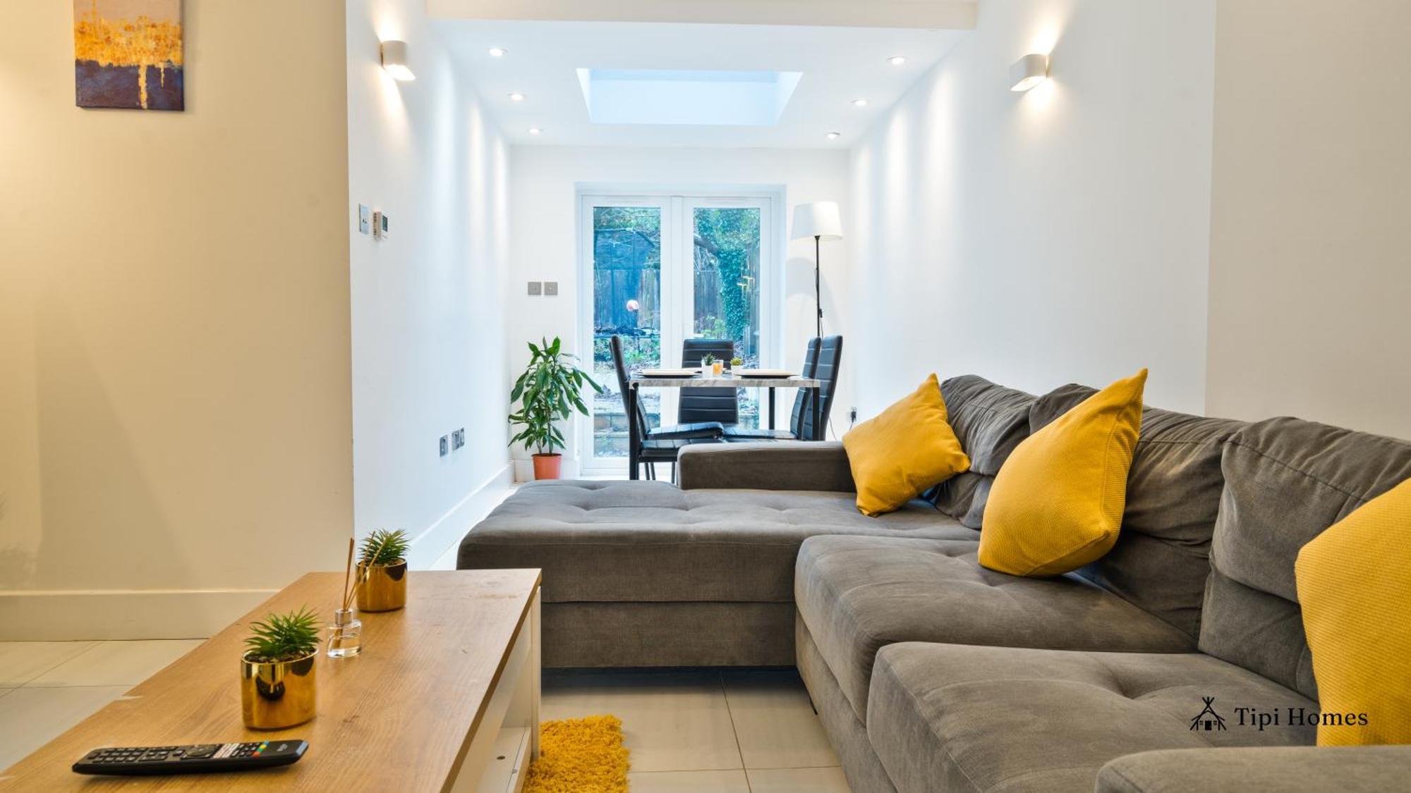 Lejlighed 2 Bed 2 Bath, Golders Green, Near London