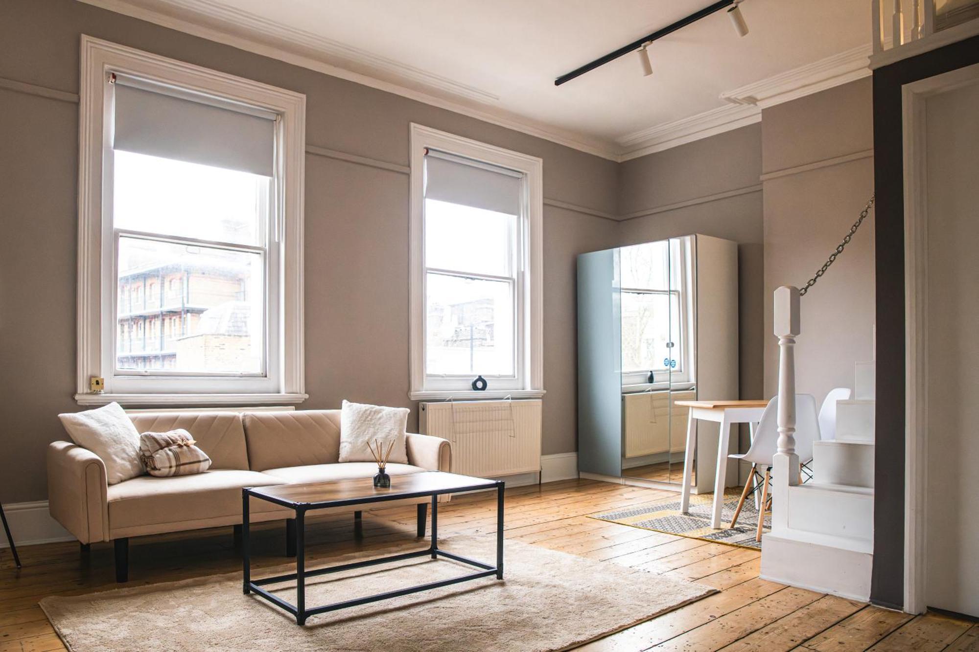 A Modern Rustic Leilighet *