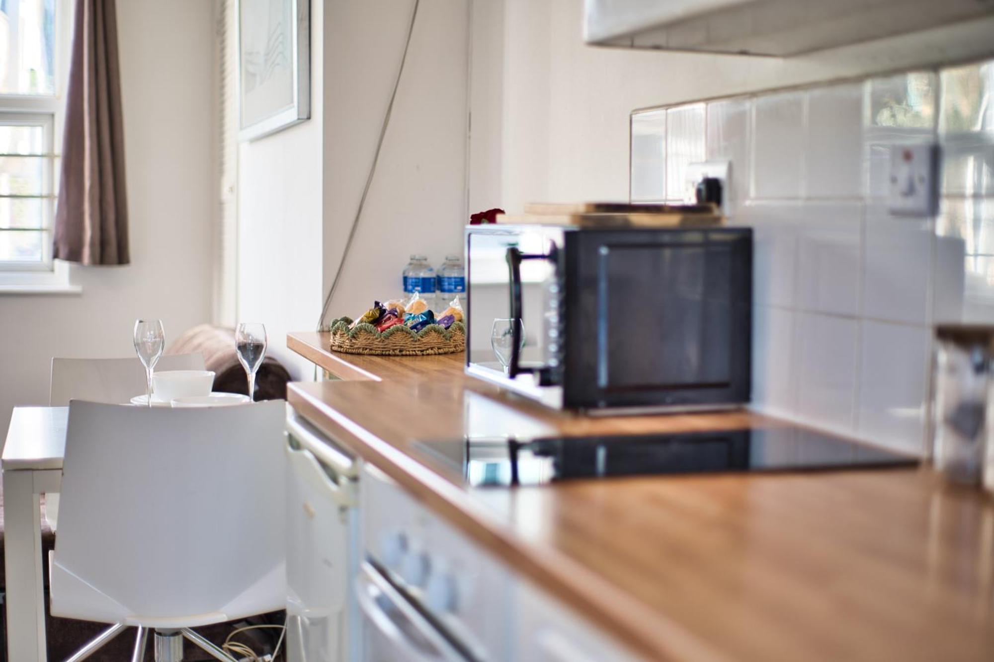 Hackney Road Apartment London