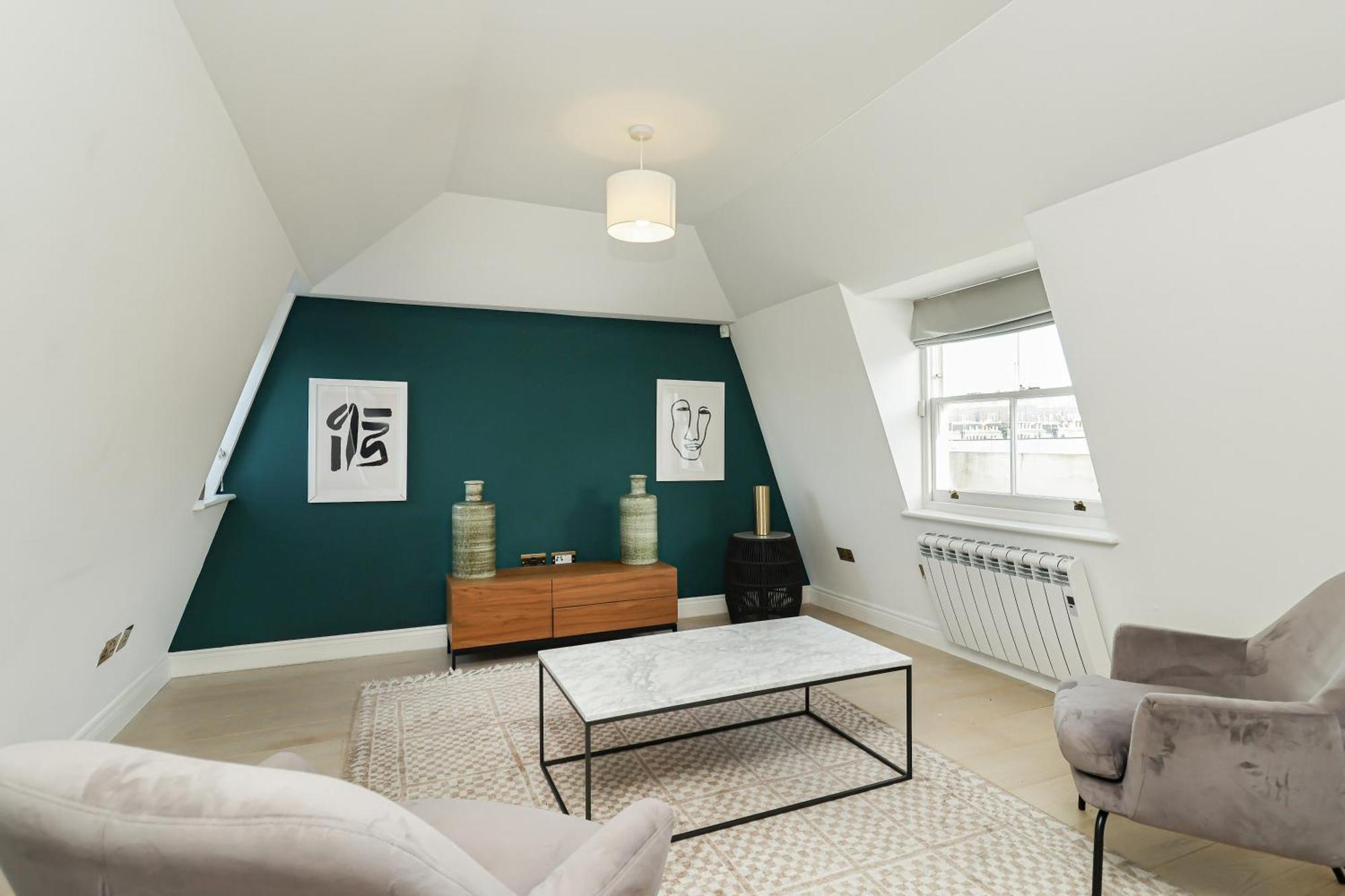 Apartment Kensington Gardens London