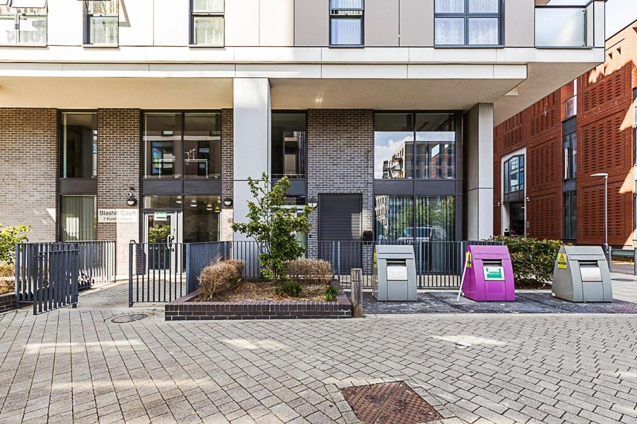 Leilighet Canary Wharf Retreat With Scenic Balcony Views *