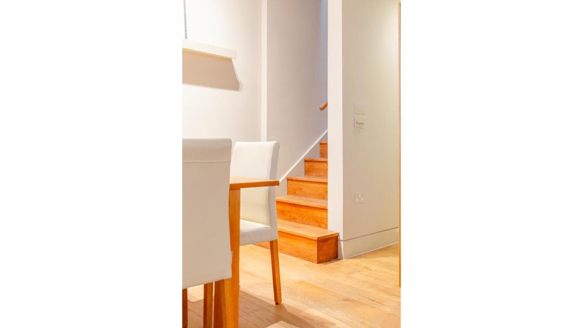 Sublime 4bd House Behind V&a South Kensington Leilighet London