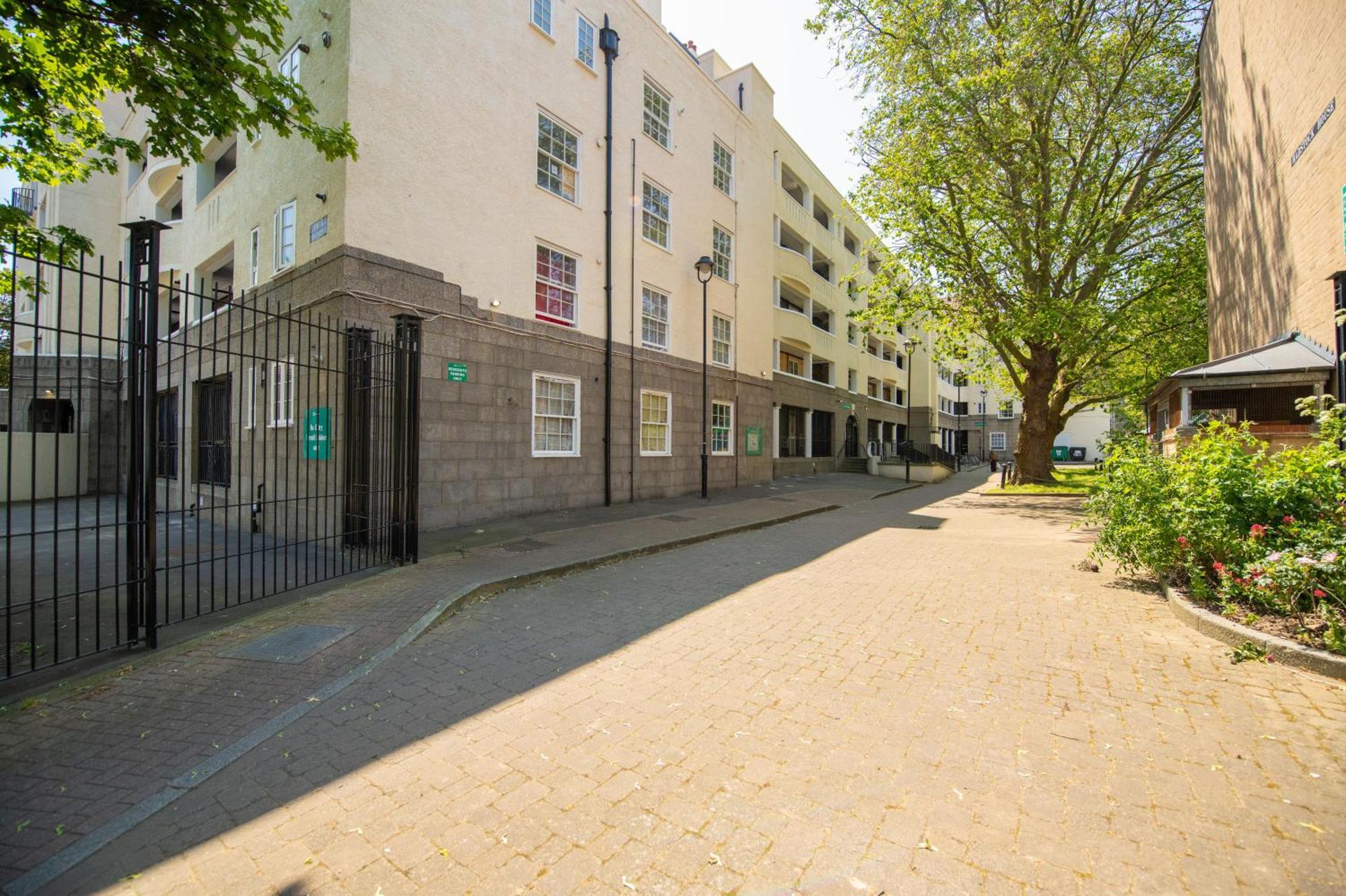 Stylish Kings Cross 2 Bedroom Flat * Londres