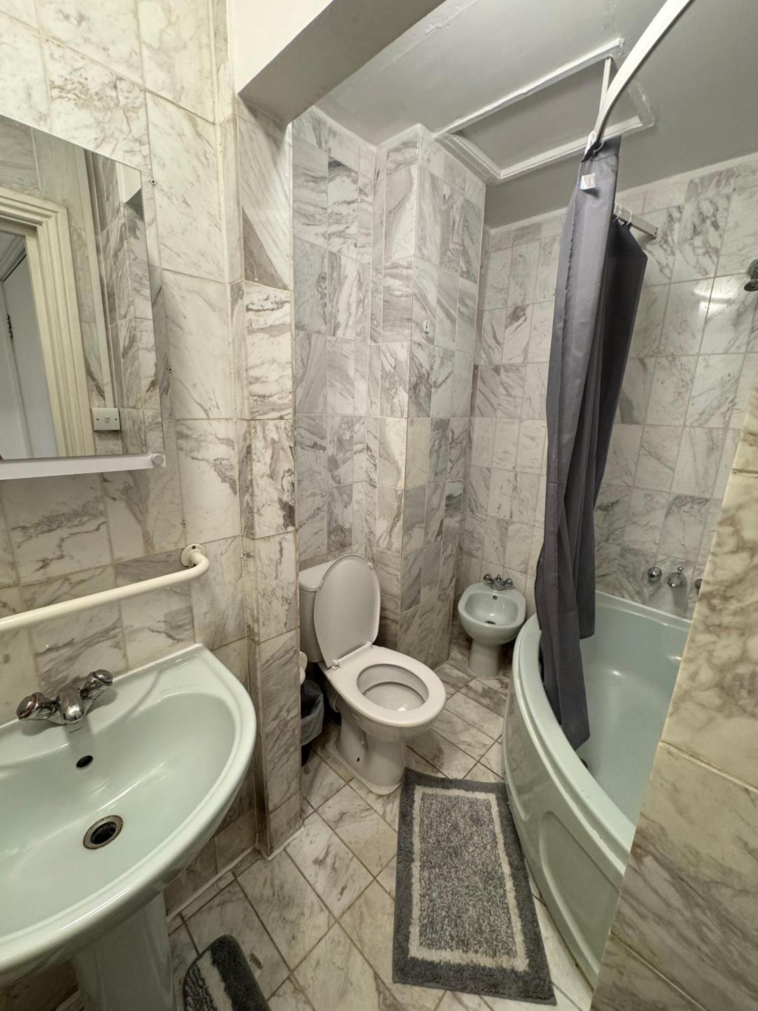 Appartamento Charming And Affordable Flat For 4 People In Baker Street Zone 1 With Breakfast Londra