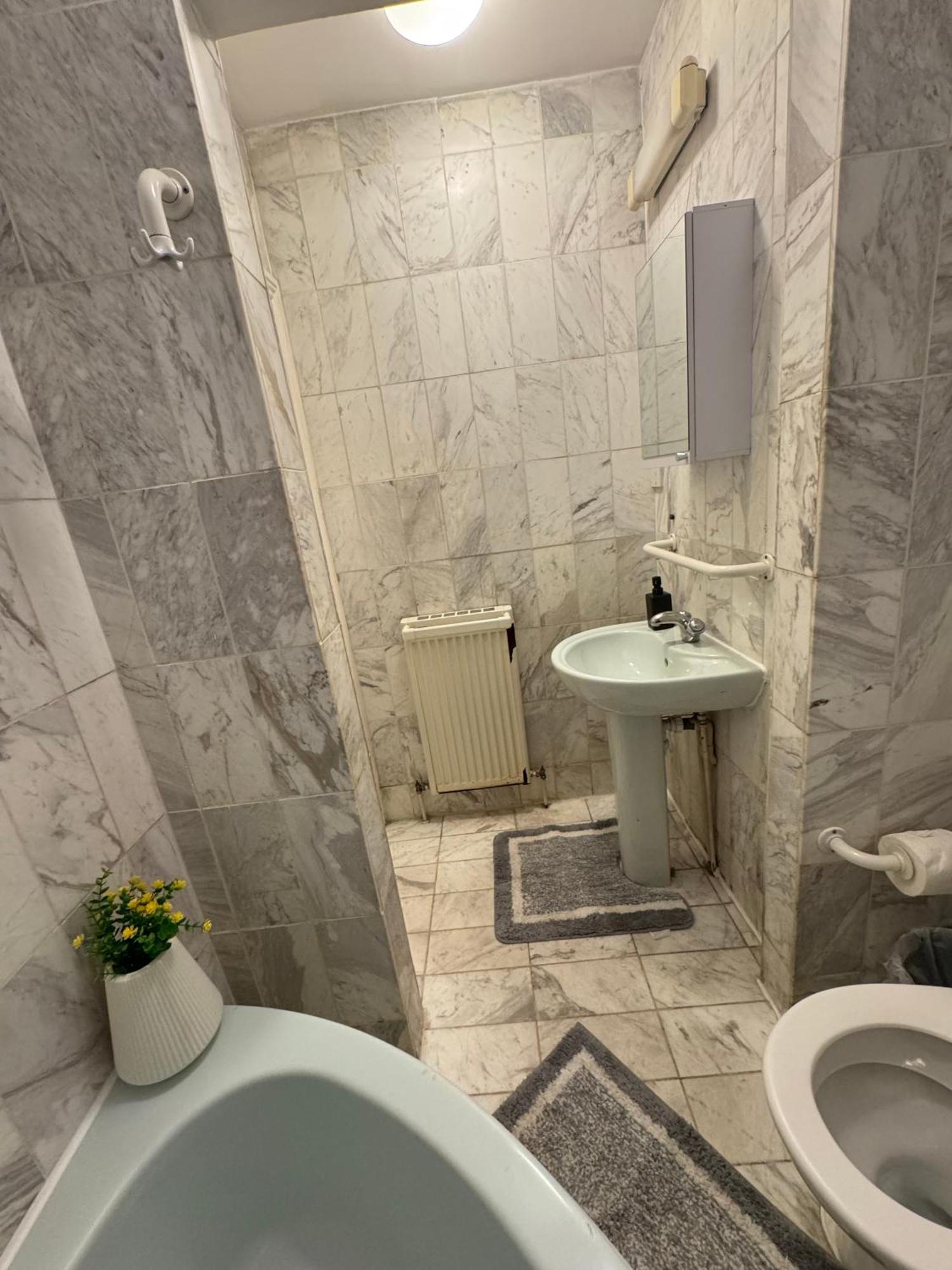 Appartamento Charming And Affordable Flat For 4 People In Baker Street Zone 1 With Breakfast *