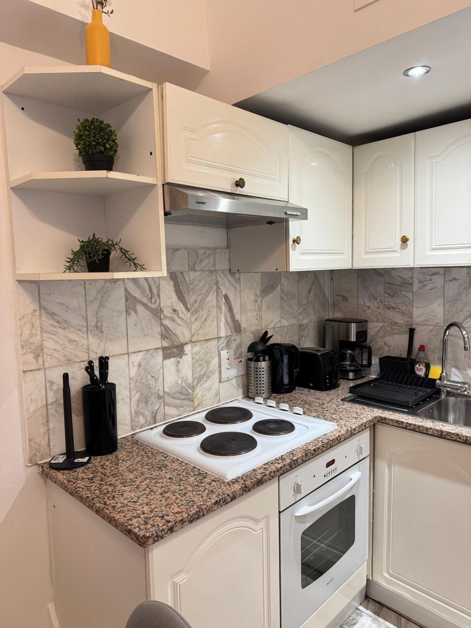 Appartamento Charming And Affordable Flat For 4 People In Baker Street Zone 1 With Breakfast Londra