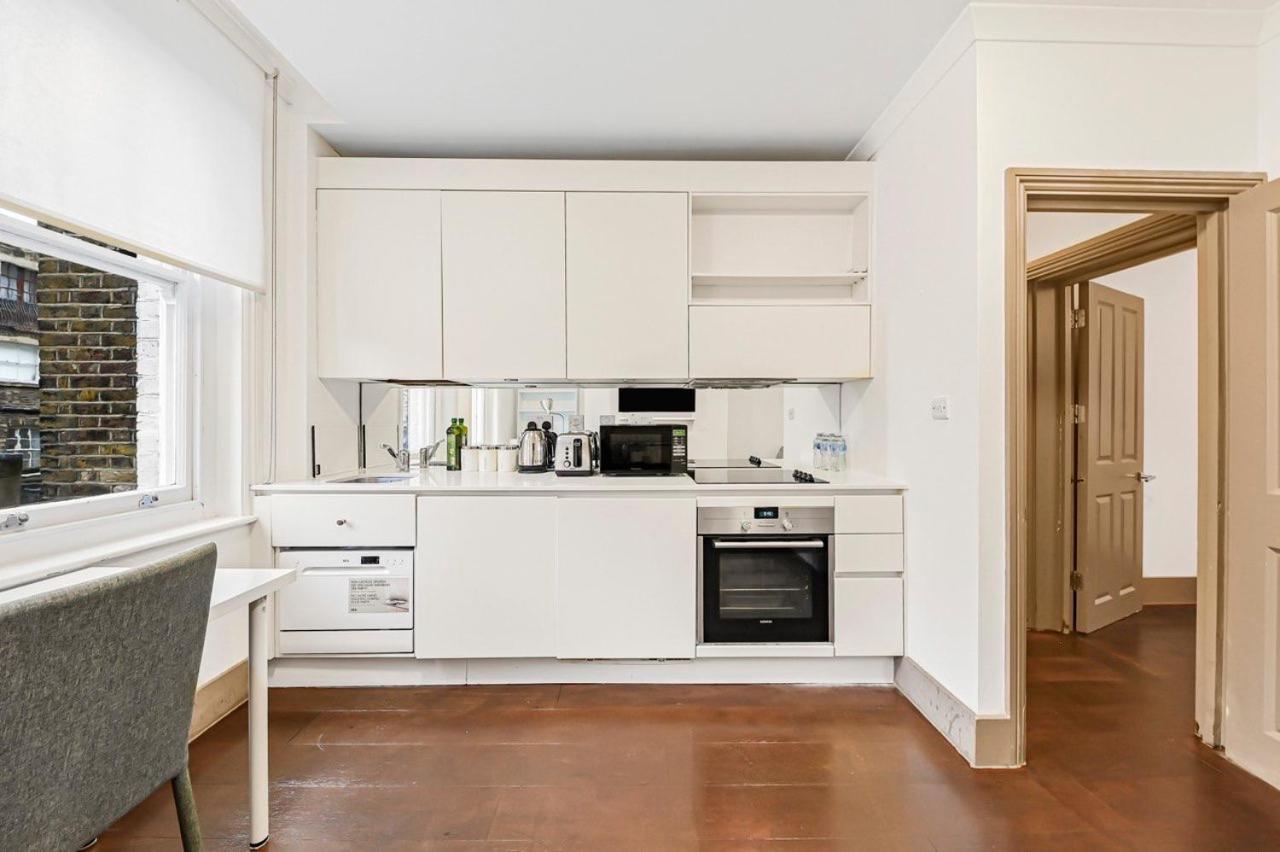 Appartement Charming 1br Retreat In The Heart Of