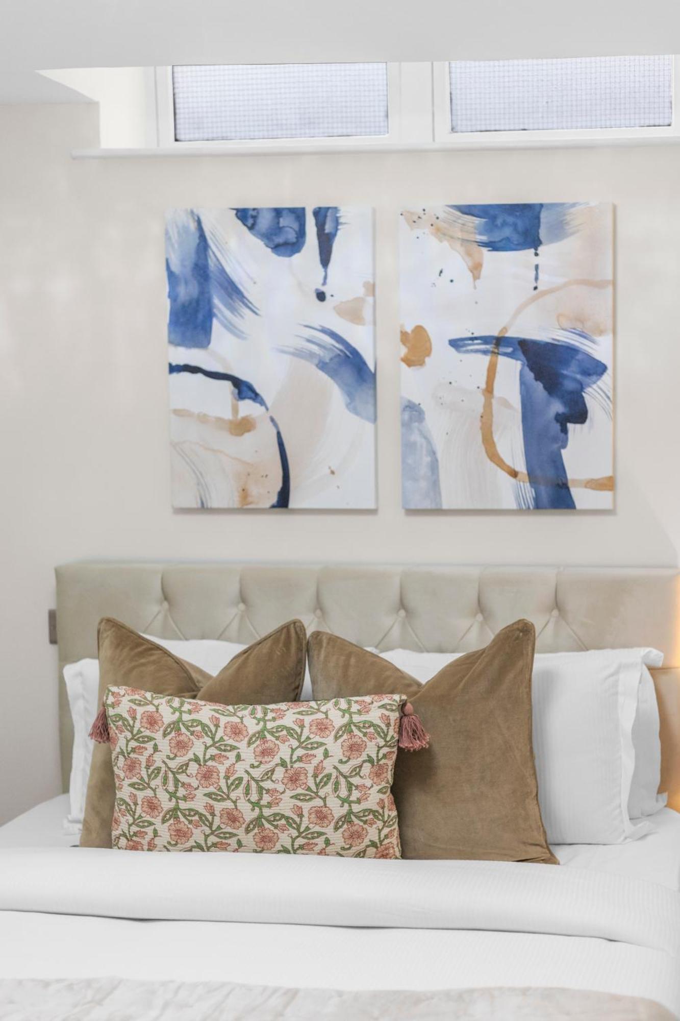 Chic 2-bed In Prime Apartment