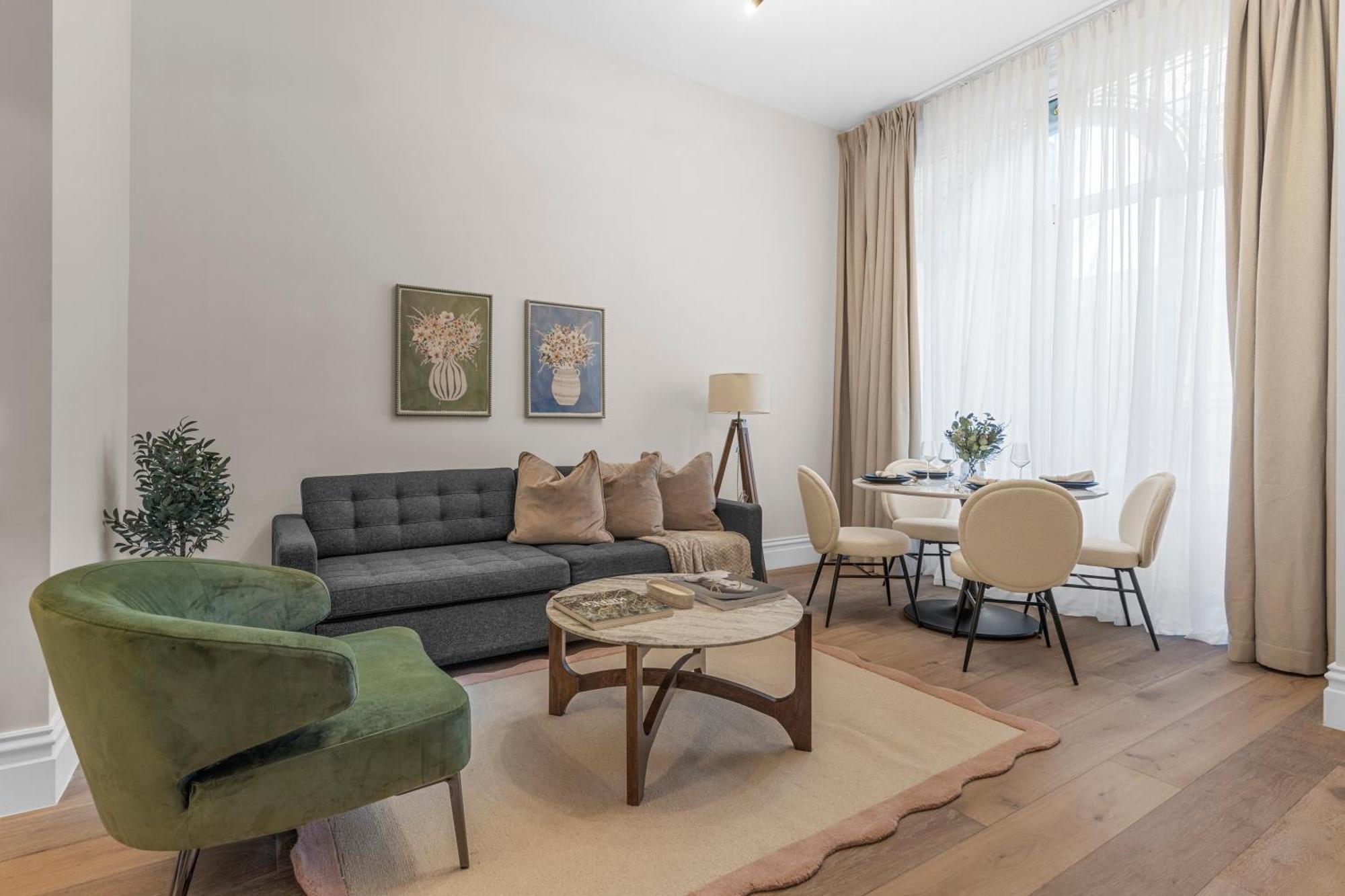 Apartment Chic 2-bed In Prime London
