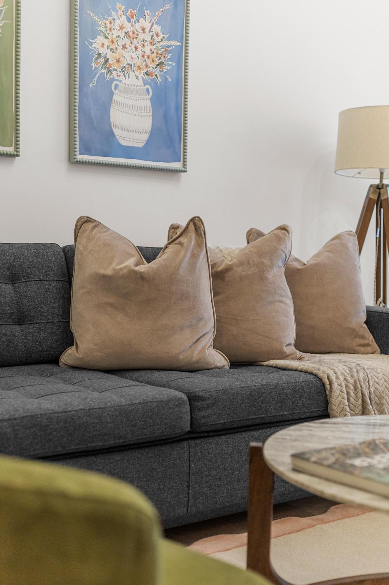 Chic 2-bed In Prime