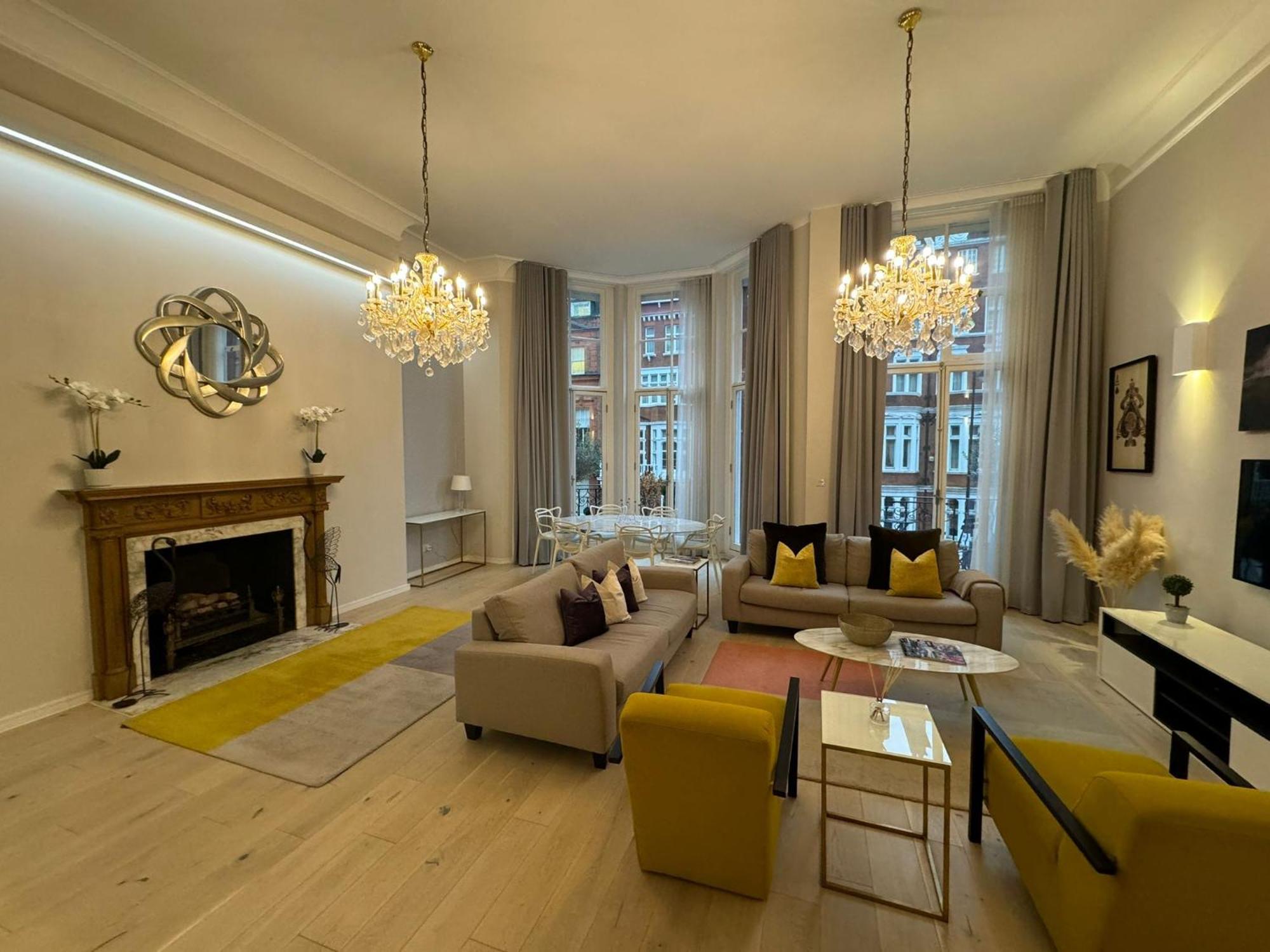 Luxury First Floor Flat In Knightsbridge London
