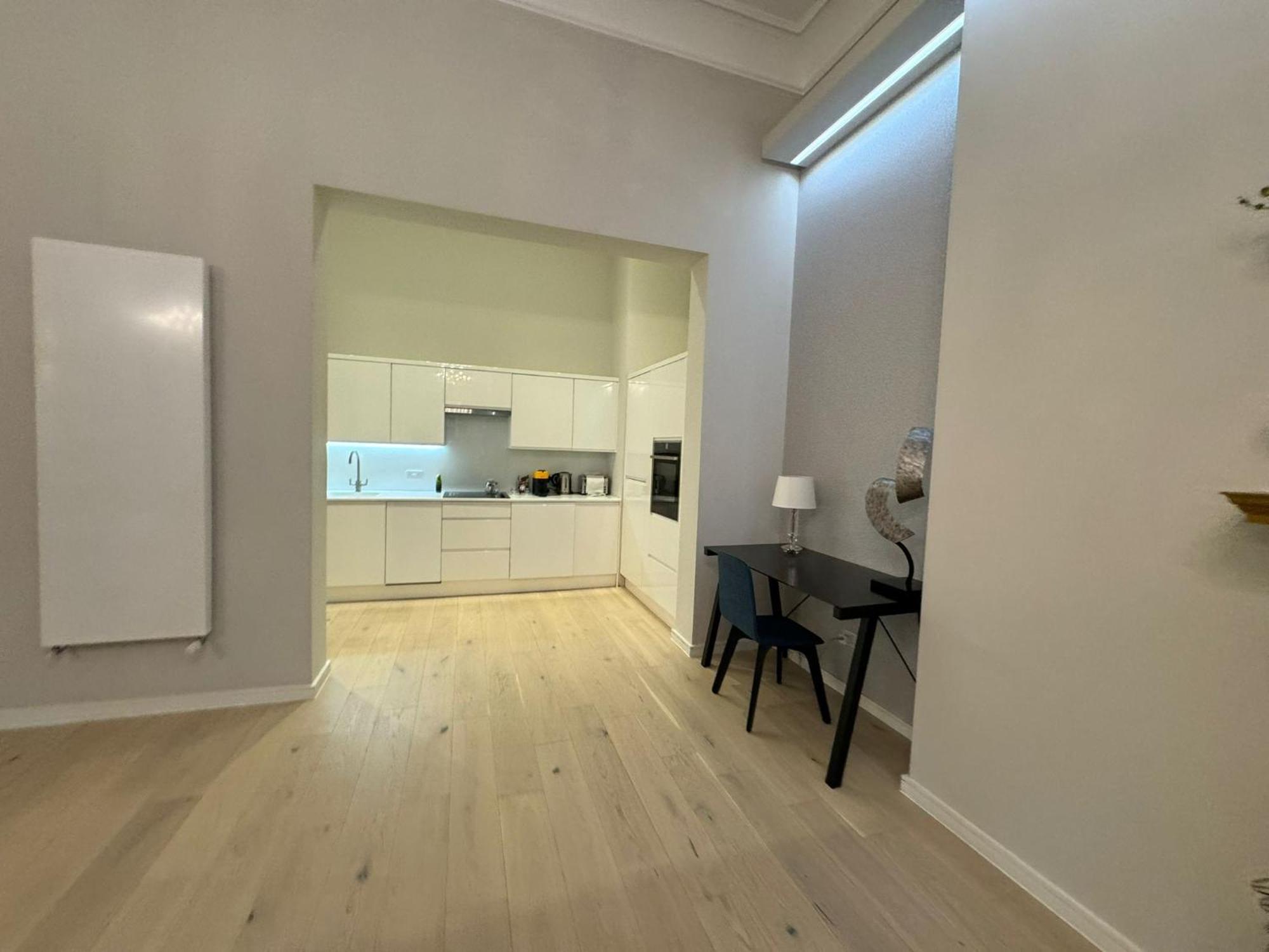 Luxury First Floor Flat In Knightsbridge * Londen