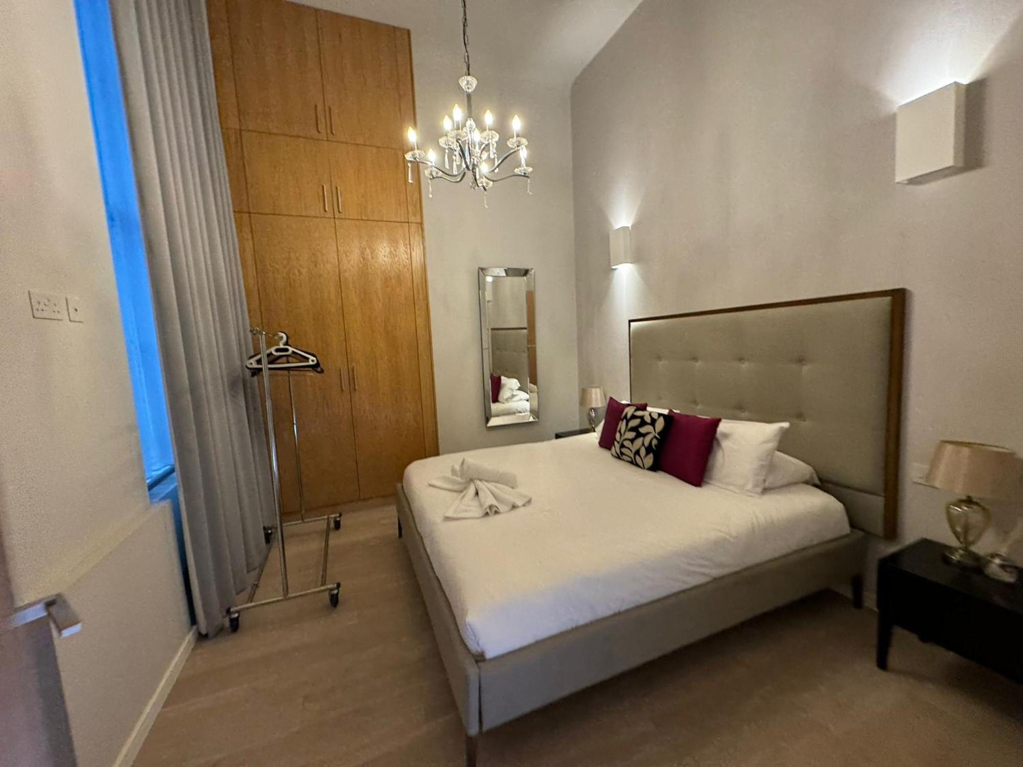 Apartment Luxury First Floor Flat In Knightsbridge *