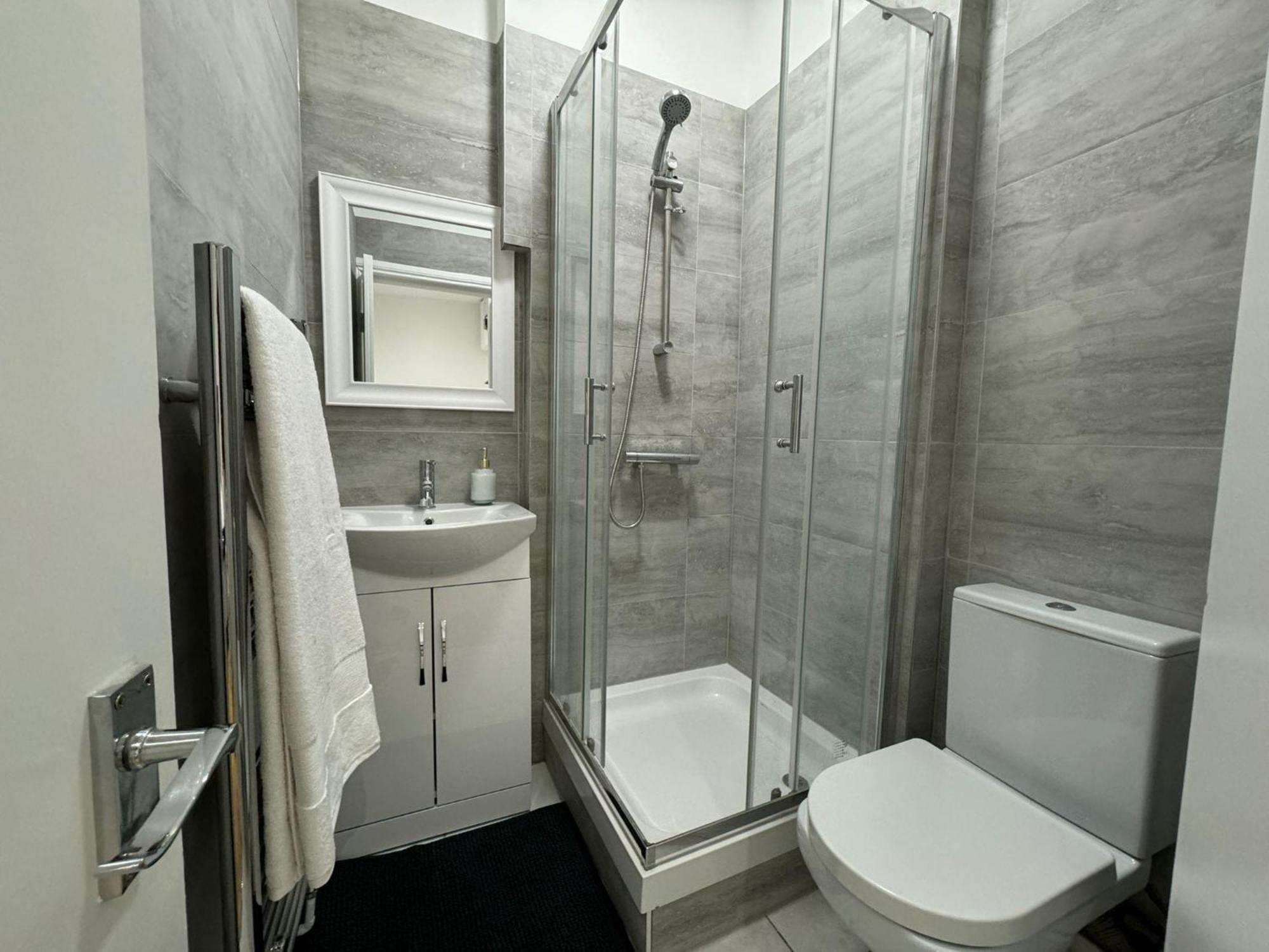 Studio-sleeps3-98ws-petfriendly Apartment London