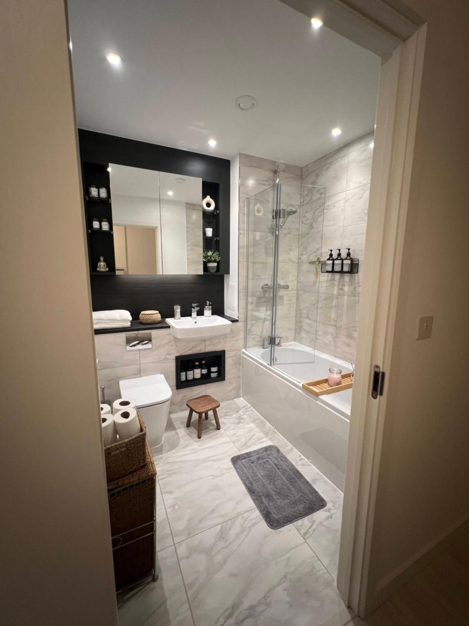 Lägenhet Brand New, Modern Flat Near Wembley Stadium *