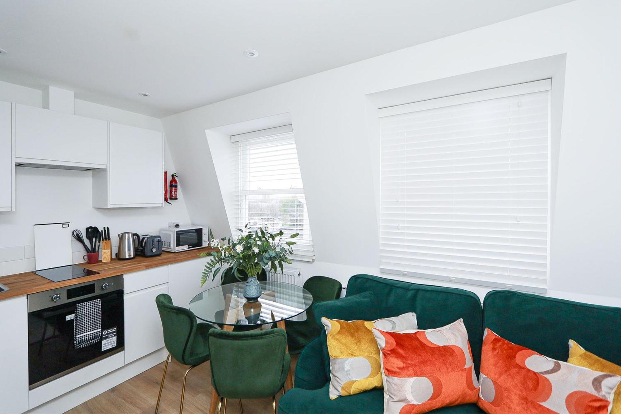 The Kentish Nook, 1 Bed 2 Bath Londra