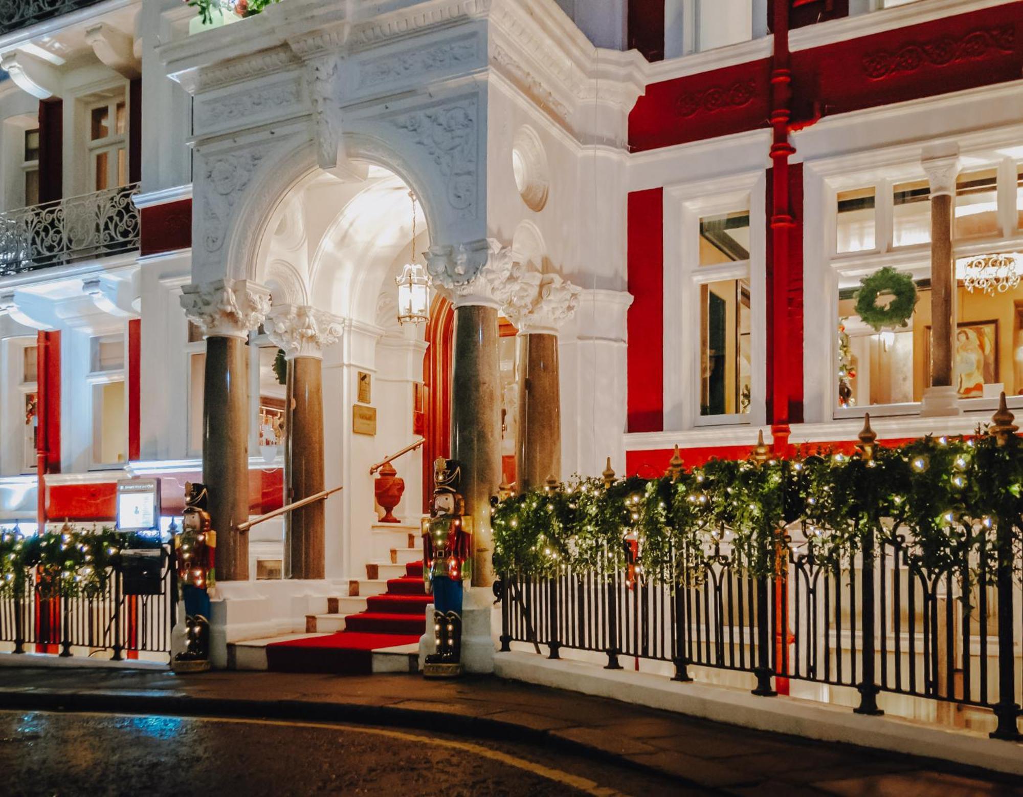 Althoff St James's & Club Hotel 5*
