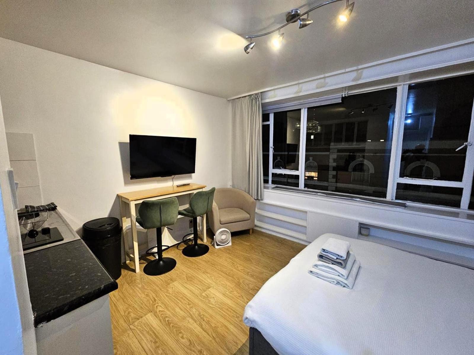 Modern Flat. London. Zone 1. Appartement Londen