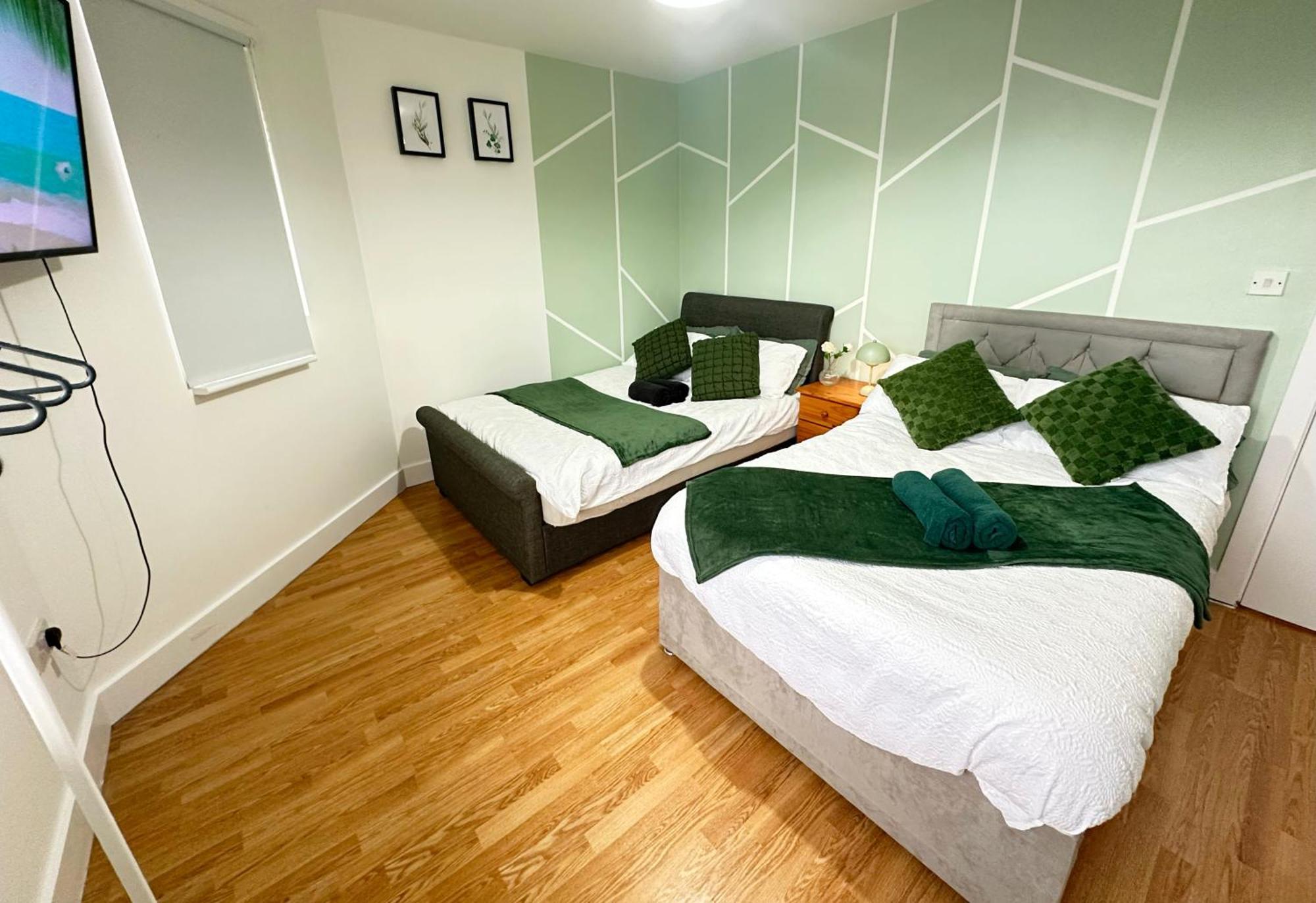 Acacia Wembley Stadium Apartments, By Edens Lägenhet London