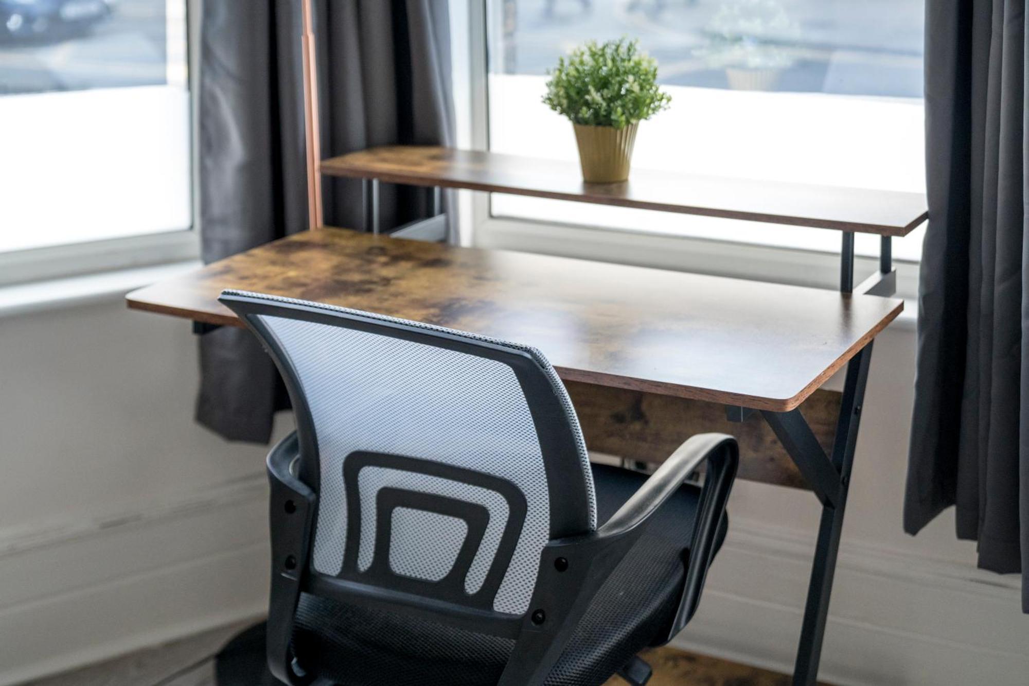 Cozy & Comfy Woodgreen Station Sleeps 6 Londres