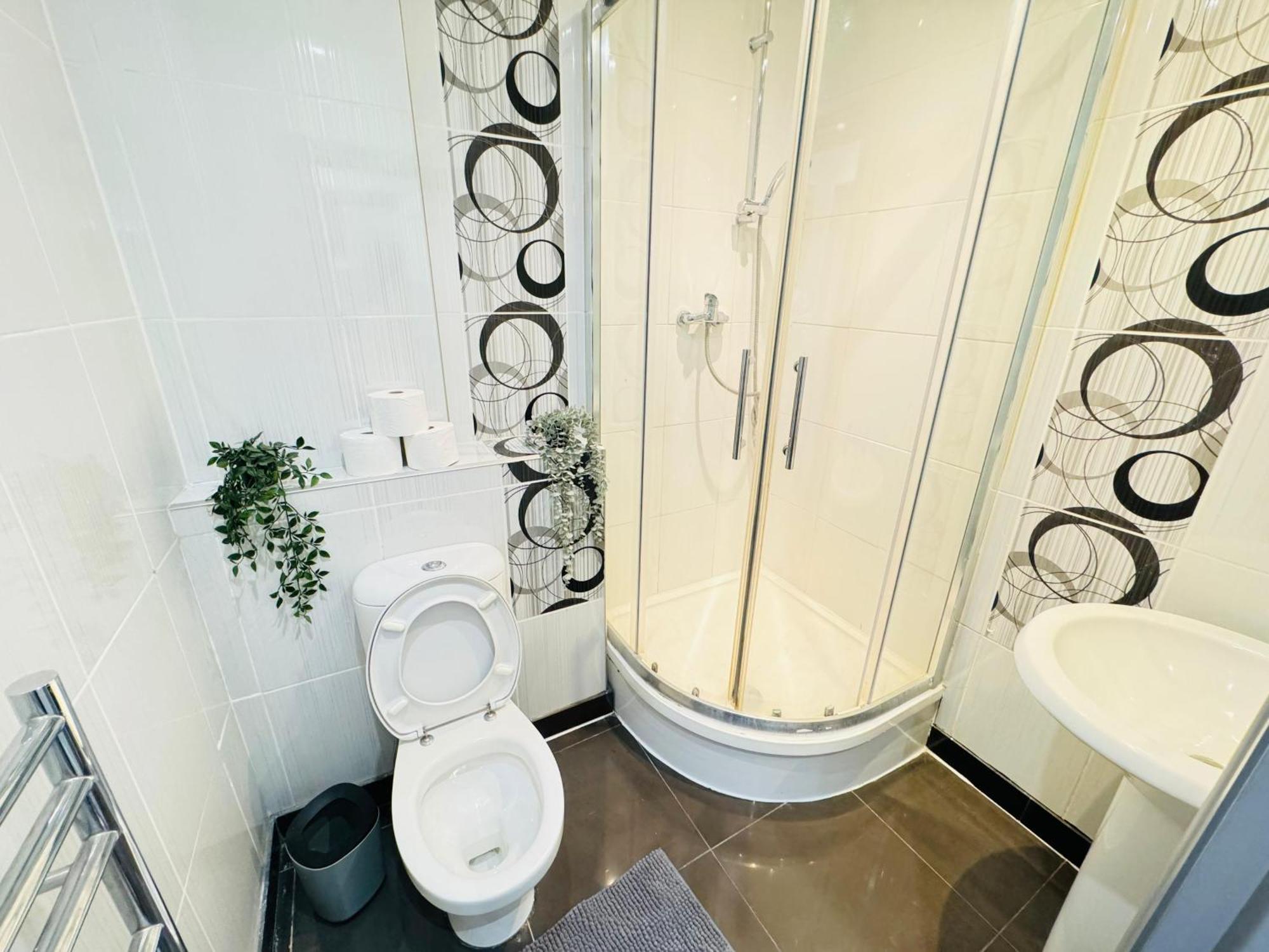1 Bedroom Flat Appartement *