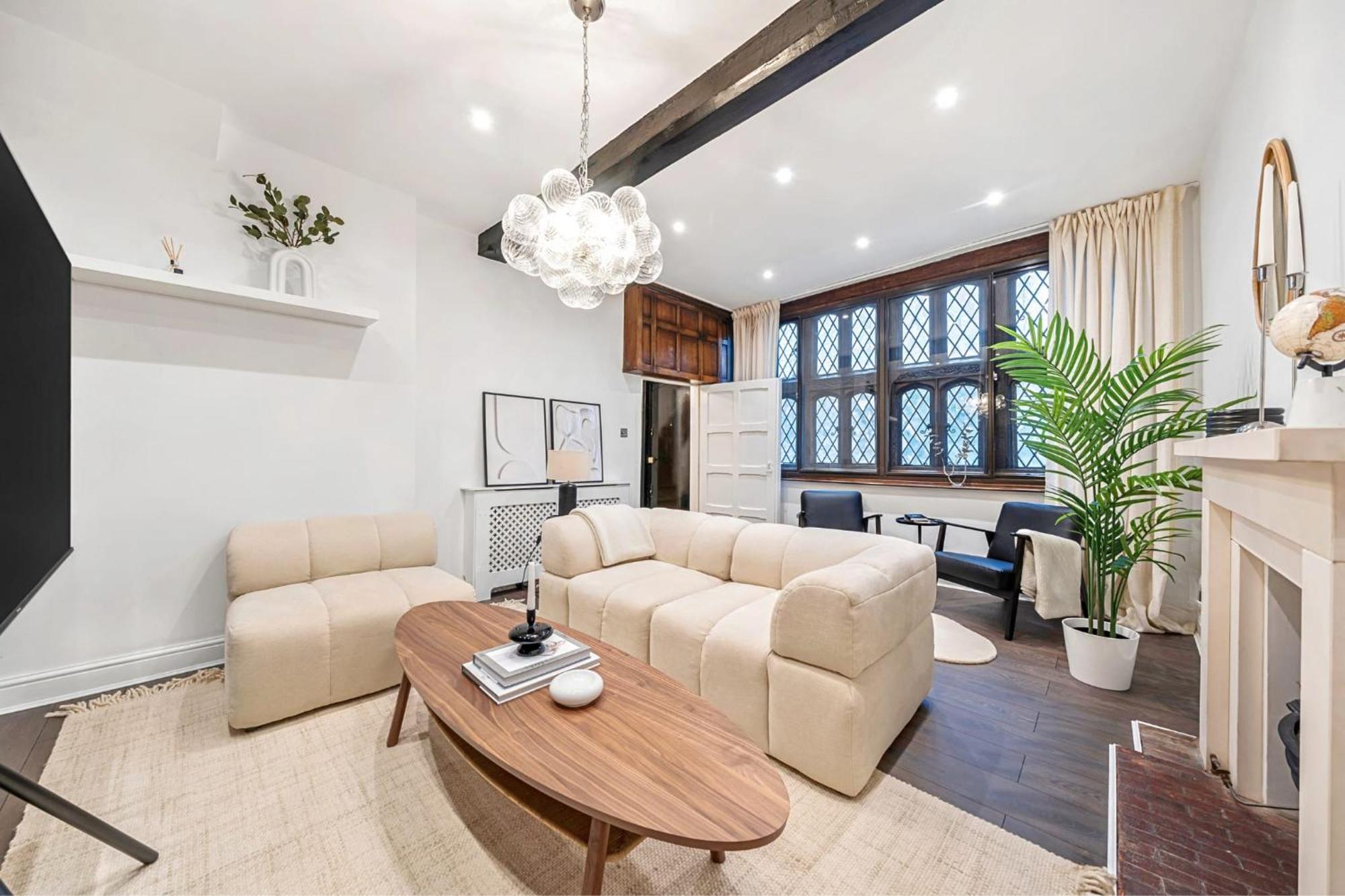 Feriehus Madestays Premium Hyde Park Townhouse *