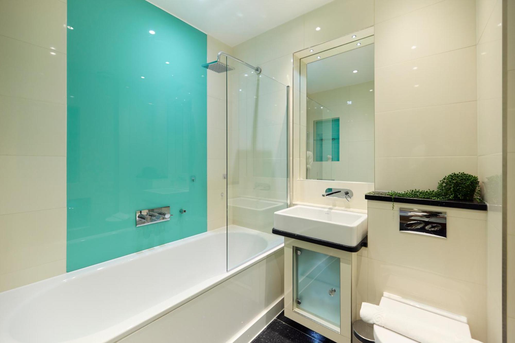The South Hampstead Hideaway - Stylish 6bdr Londra