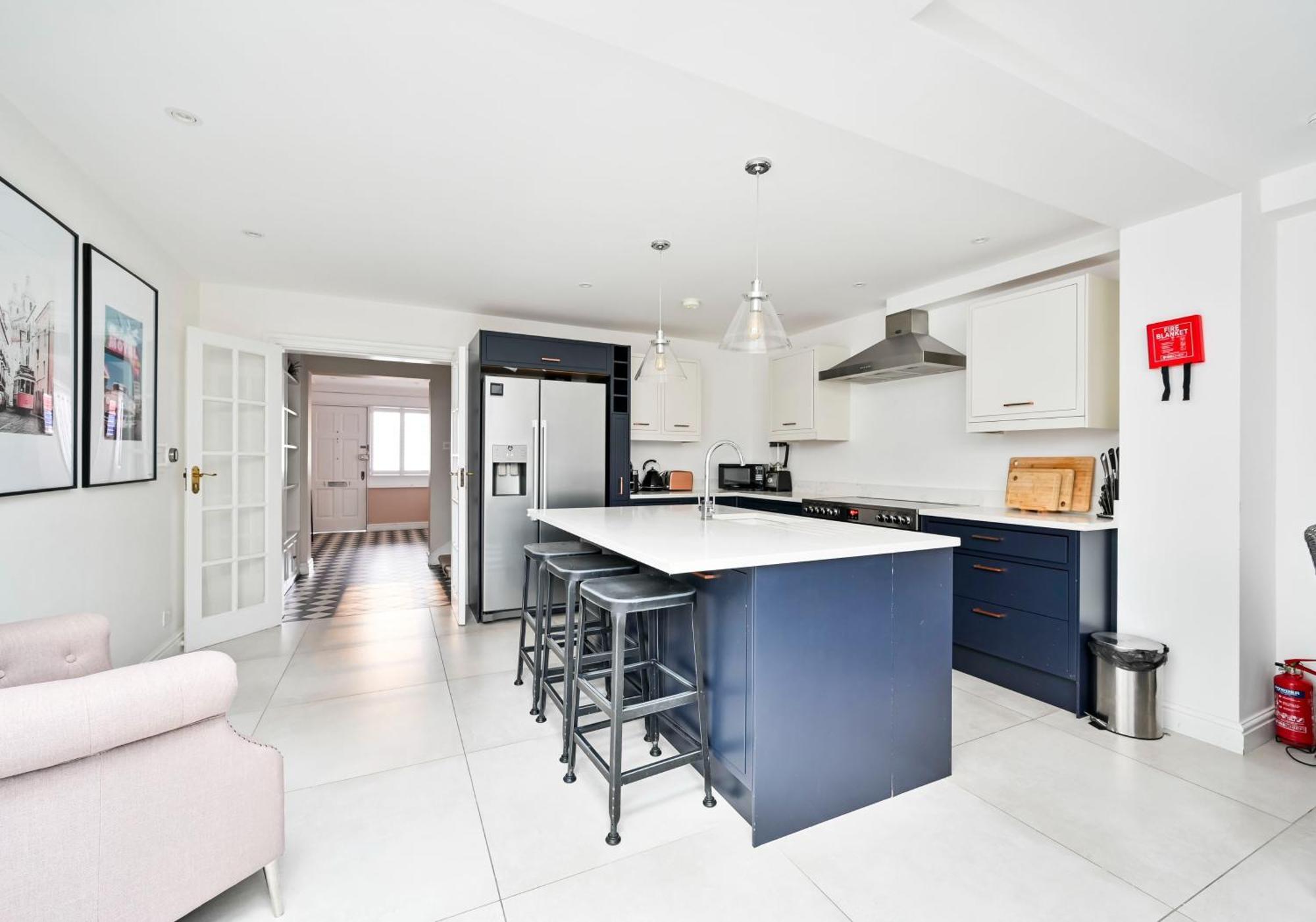 Appartement Chelsea Townhouse With Roof Terrace & Parking