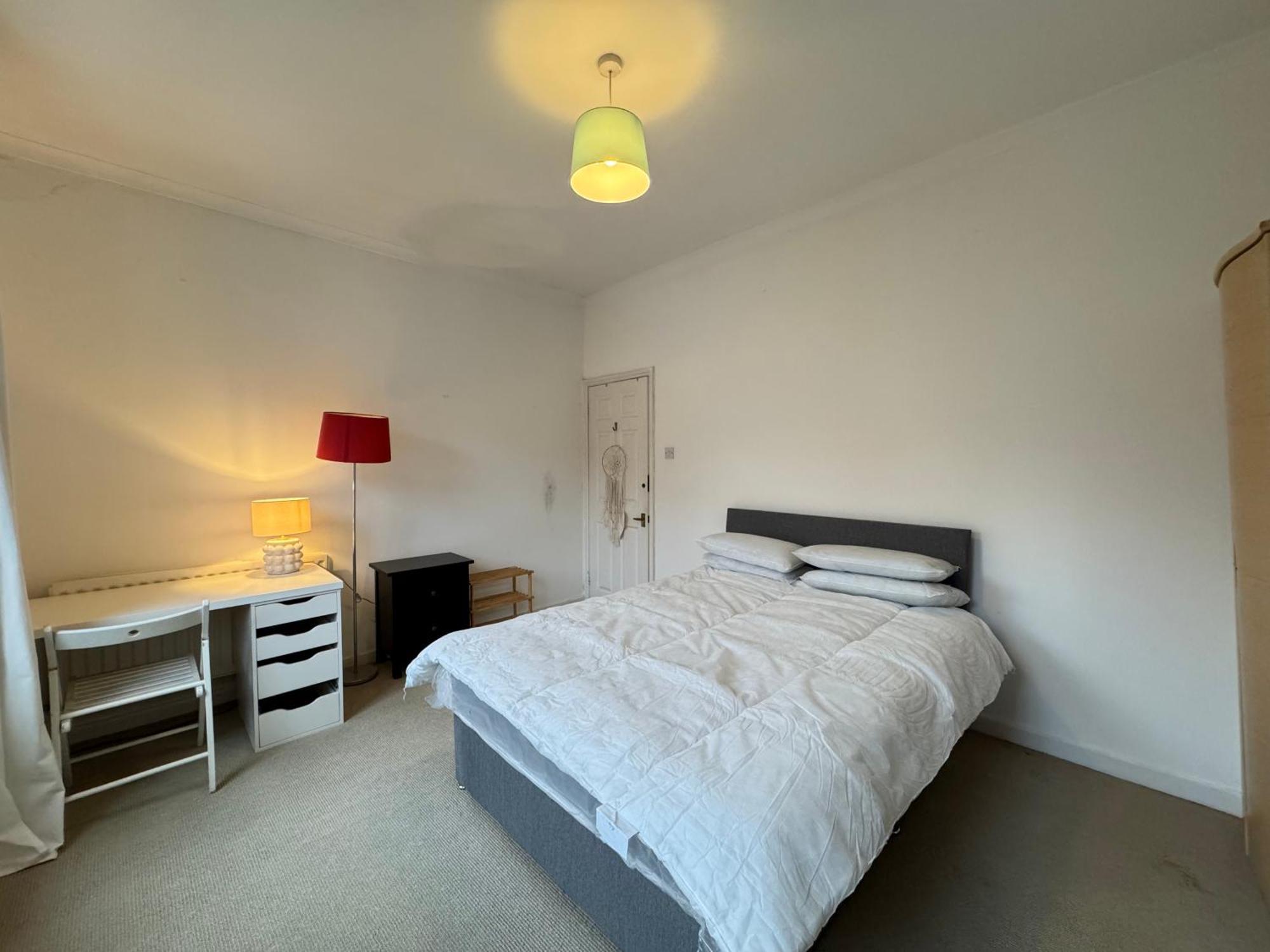 Appartement Inviting 4bd With Roof Terrace Nine Elms *
