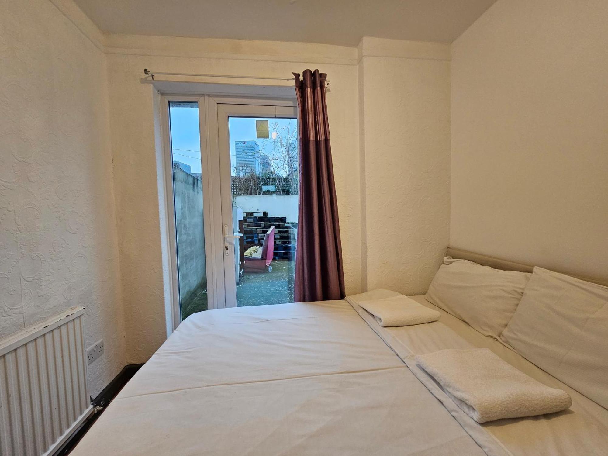 E14 Pensionat London