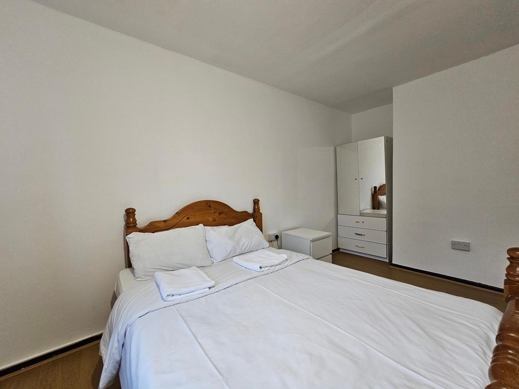 E14 Pensionat London
