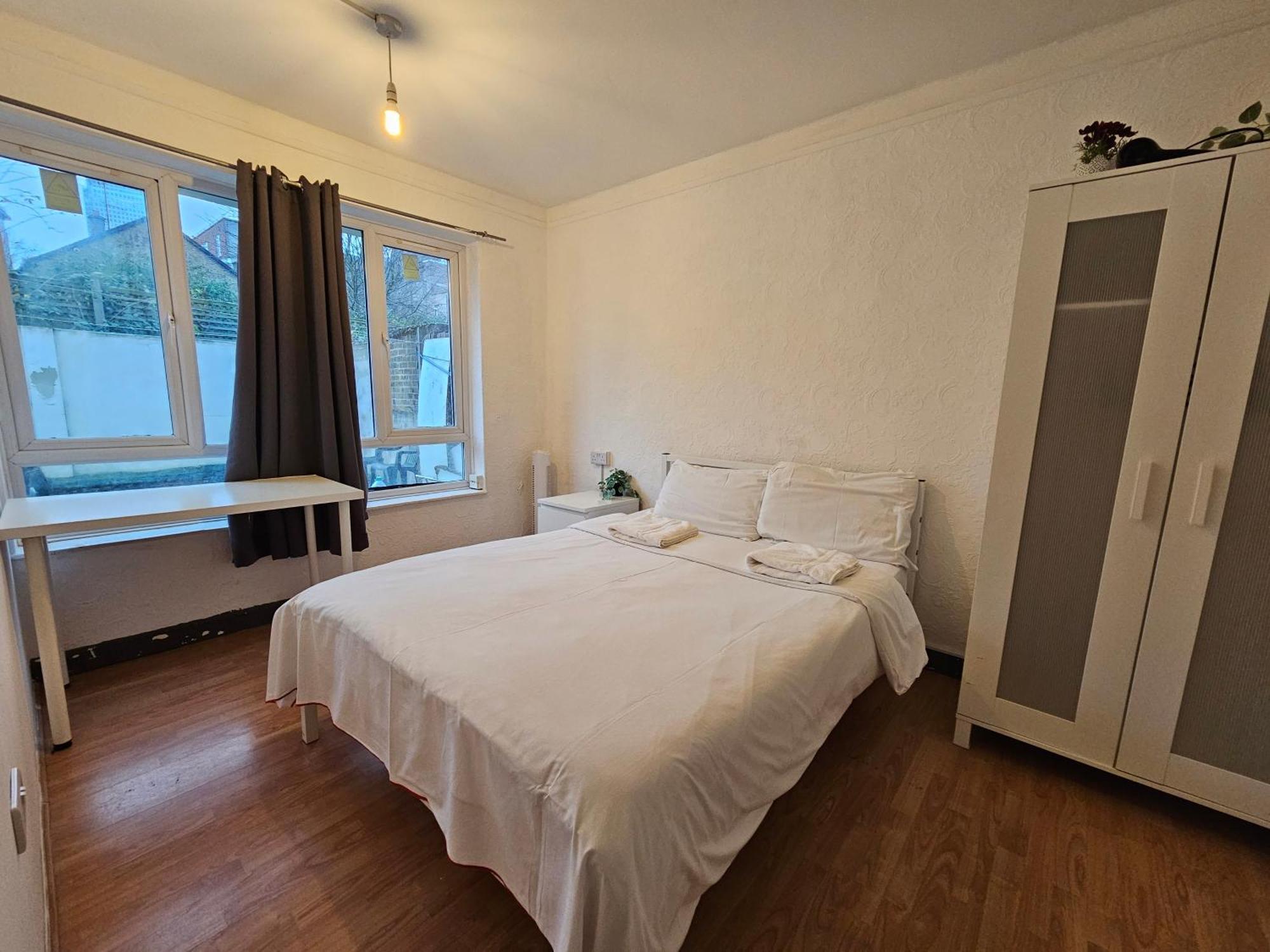 E14 Pensionat London