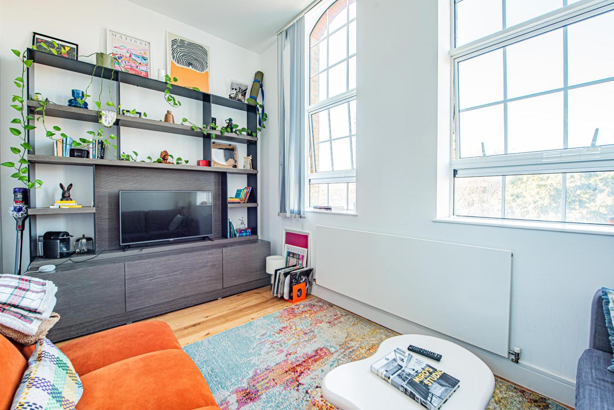 Bright Modern 5 Mins To Station, Sleeps 3 Appartamento *