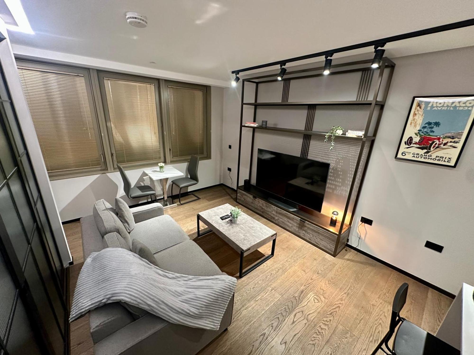 In The Heart Of Apartment London